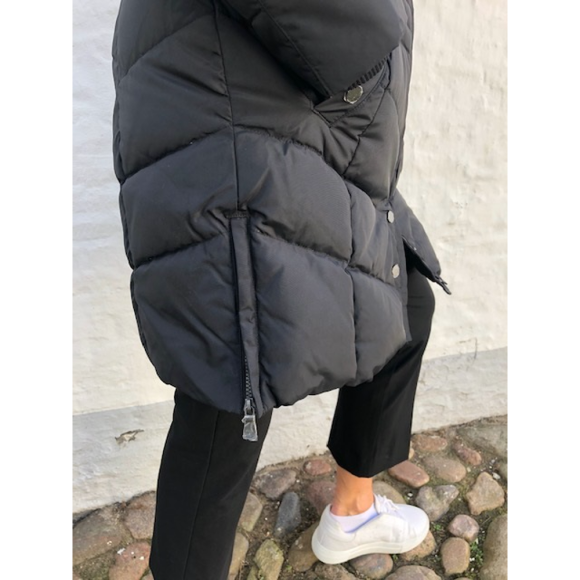 Pajar chelsea coat deals