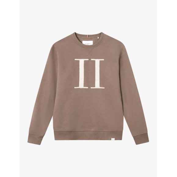 Encore Boucle Sweatshirt Les Deux