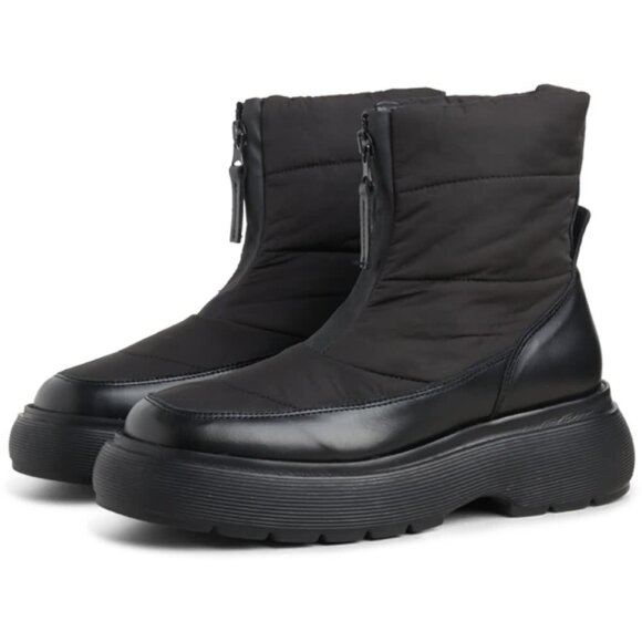 Cloud Snow Boot Black Nylon Garment Project 