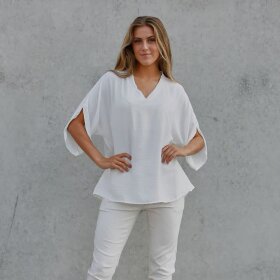 Allweek Anni V-Neck Blouse
