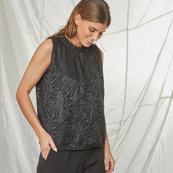 Allweek Emily Top