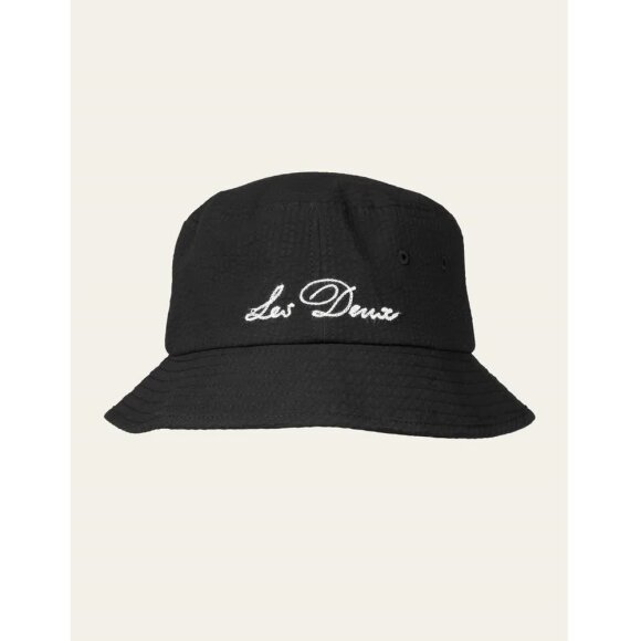 Les Deux Seersucker Bucket Hat Black