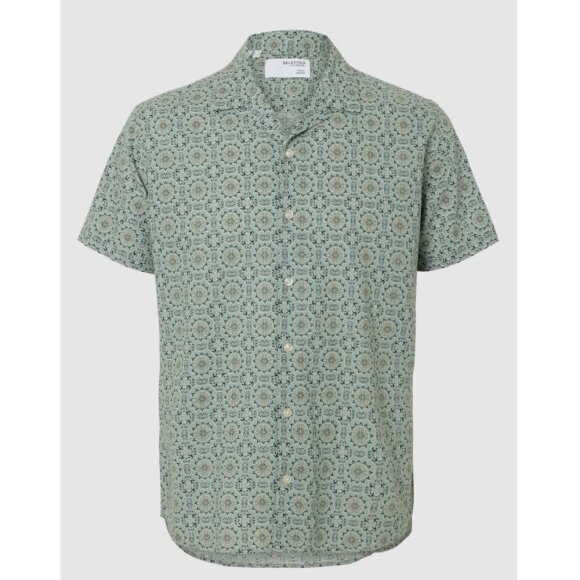 Selected Relax Sun Shirt SS Resort Iceberg Green/Mosaic